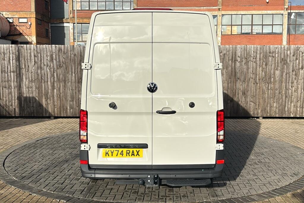 Main listing image - Volkswagen Crafter