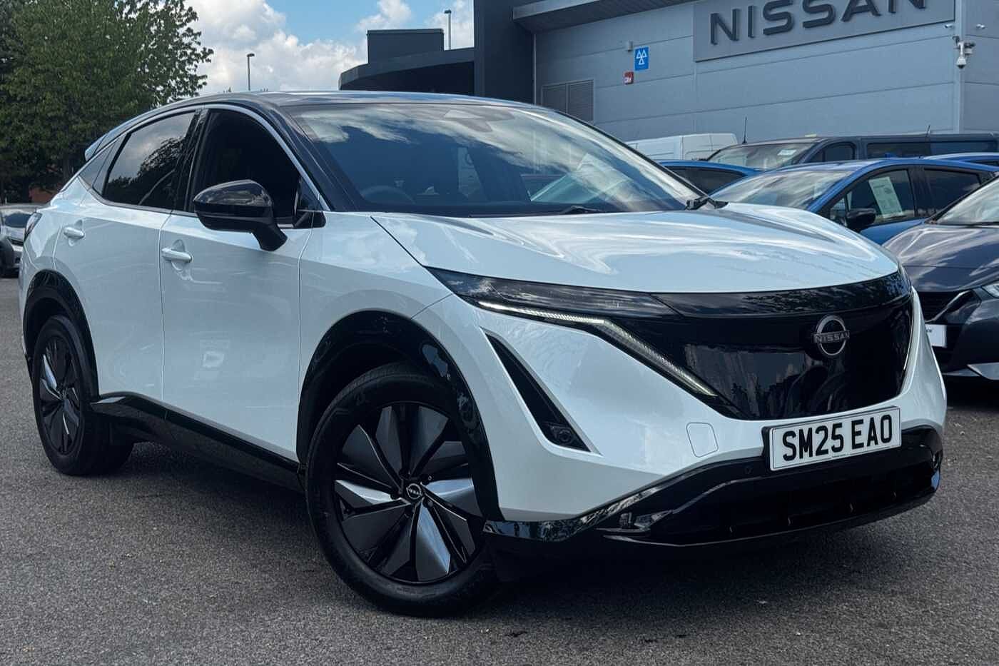 Main listing image - Nissan Ariya