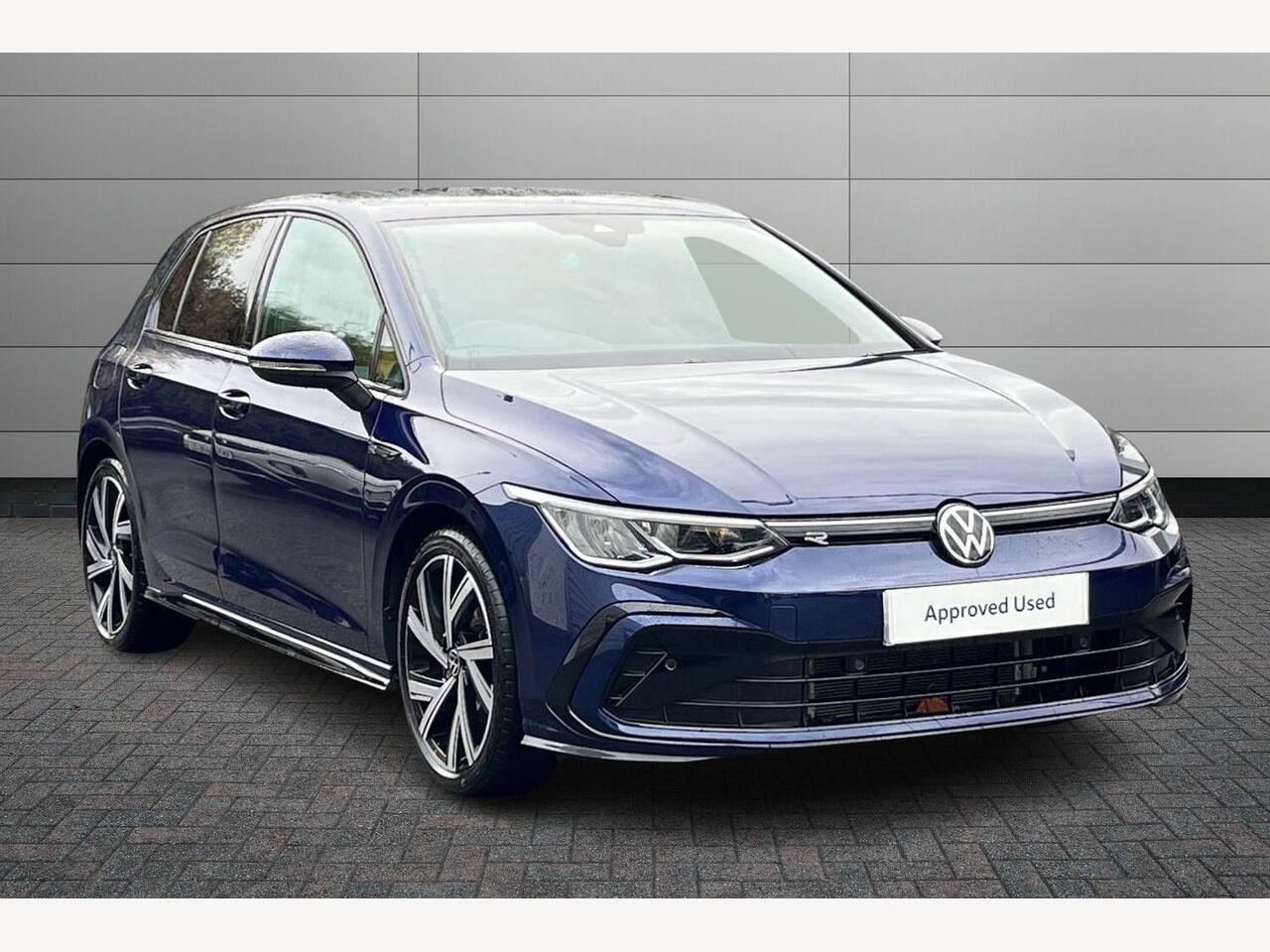 Main listing image - Volkswagen Golf