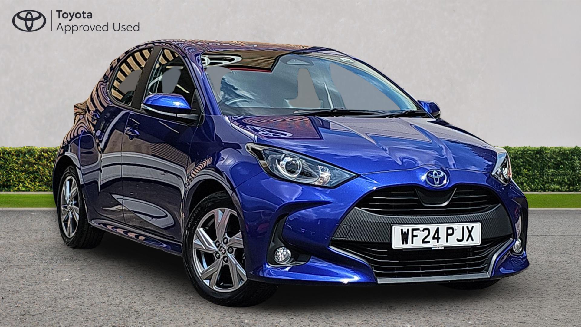Main listing image - Toyota Yaris