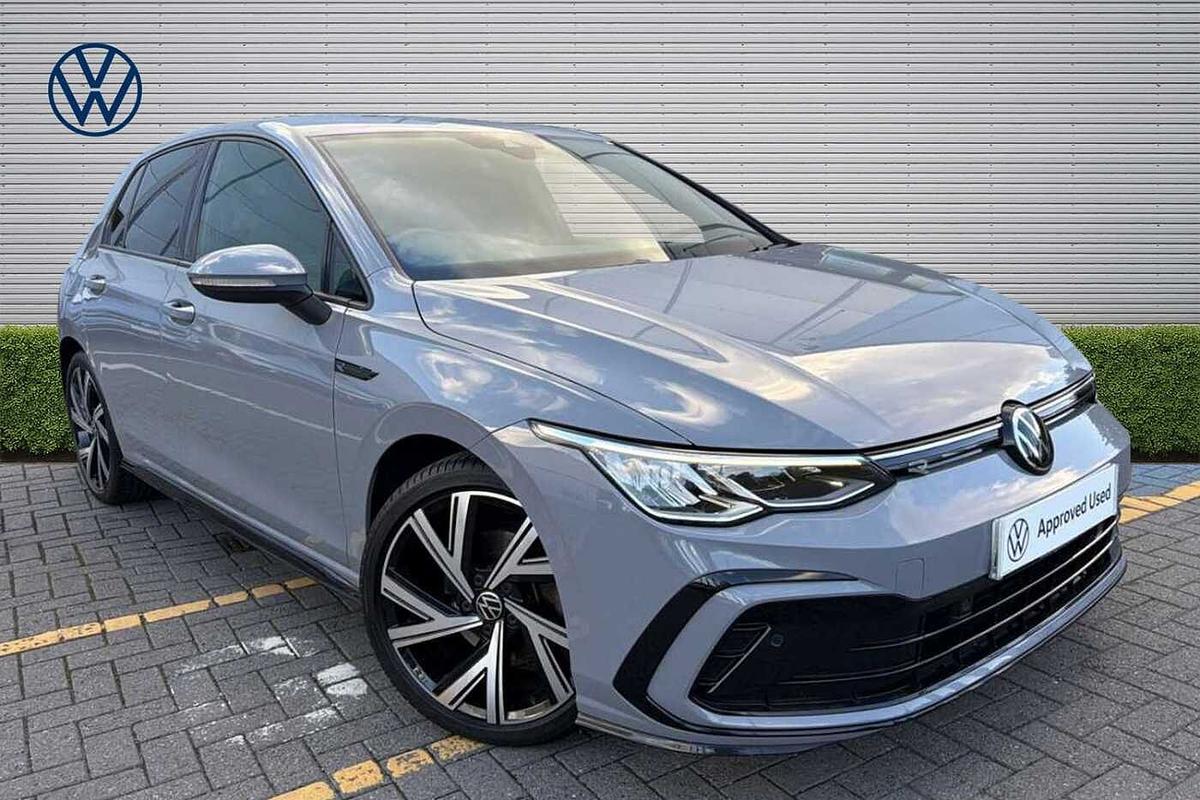 Main listing image - Volkswagen Golf