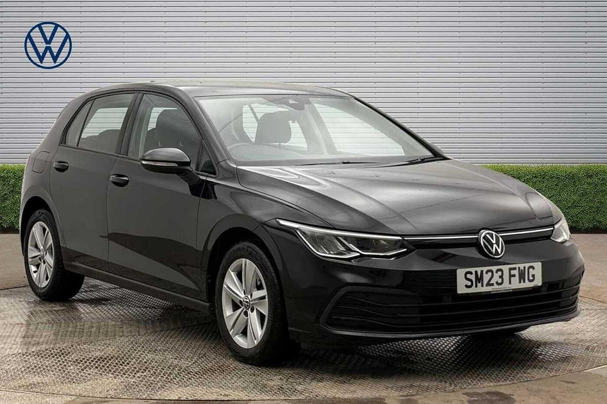 Main listing image - Volkswagen Golf