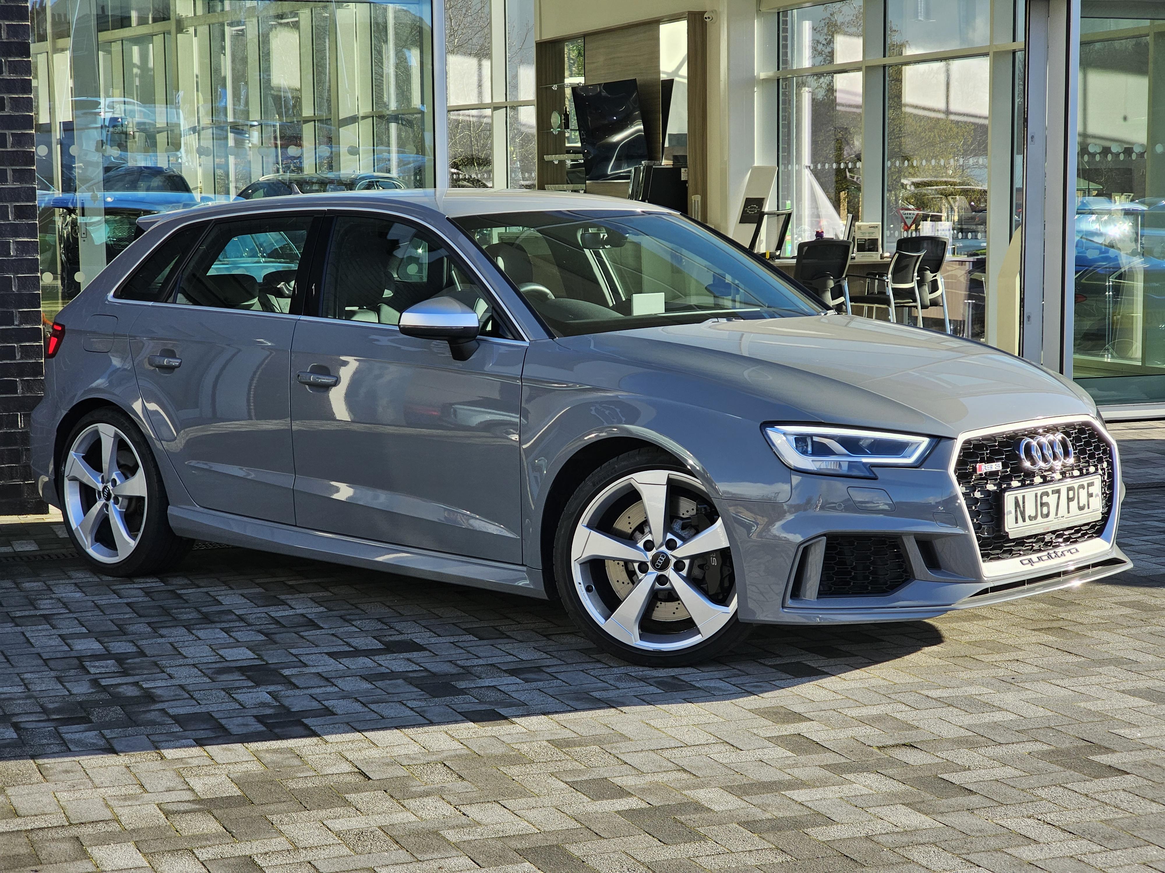 Main listing image - Audi RS3