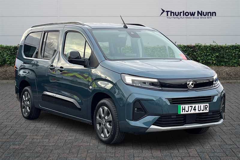 Main listing image - Vauxhall Combo Life