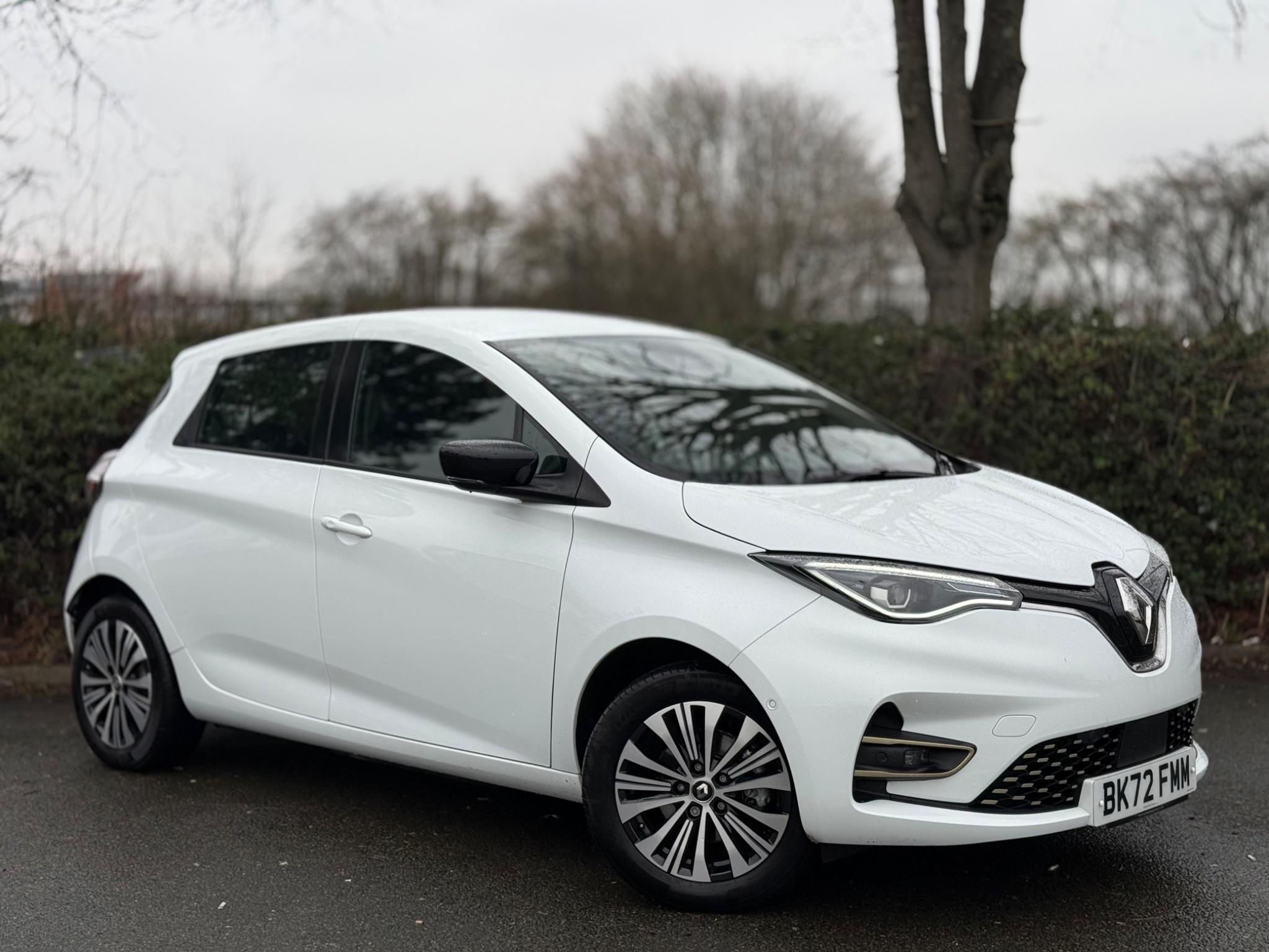 Main listing image - Renault Zoe