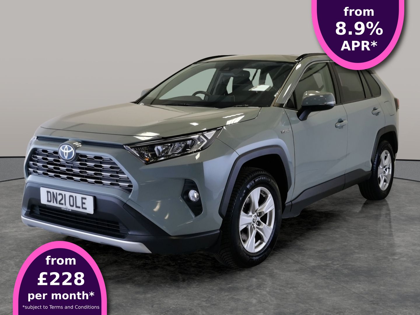 Main listing image - Toyota RAV4