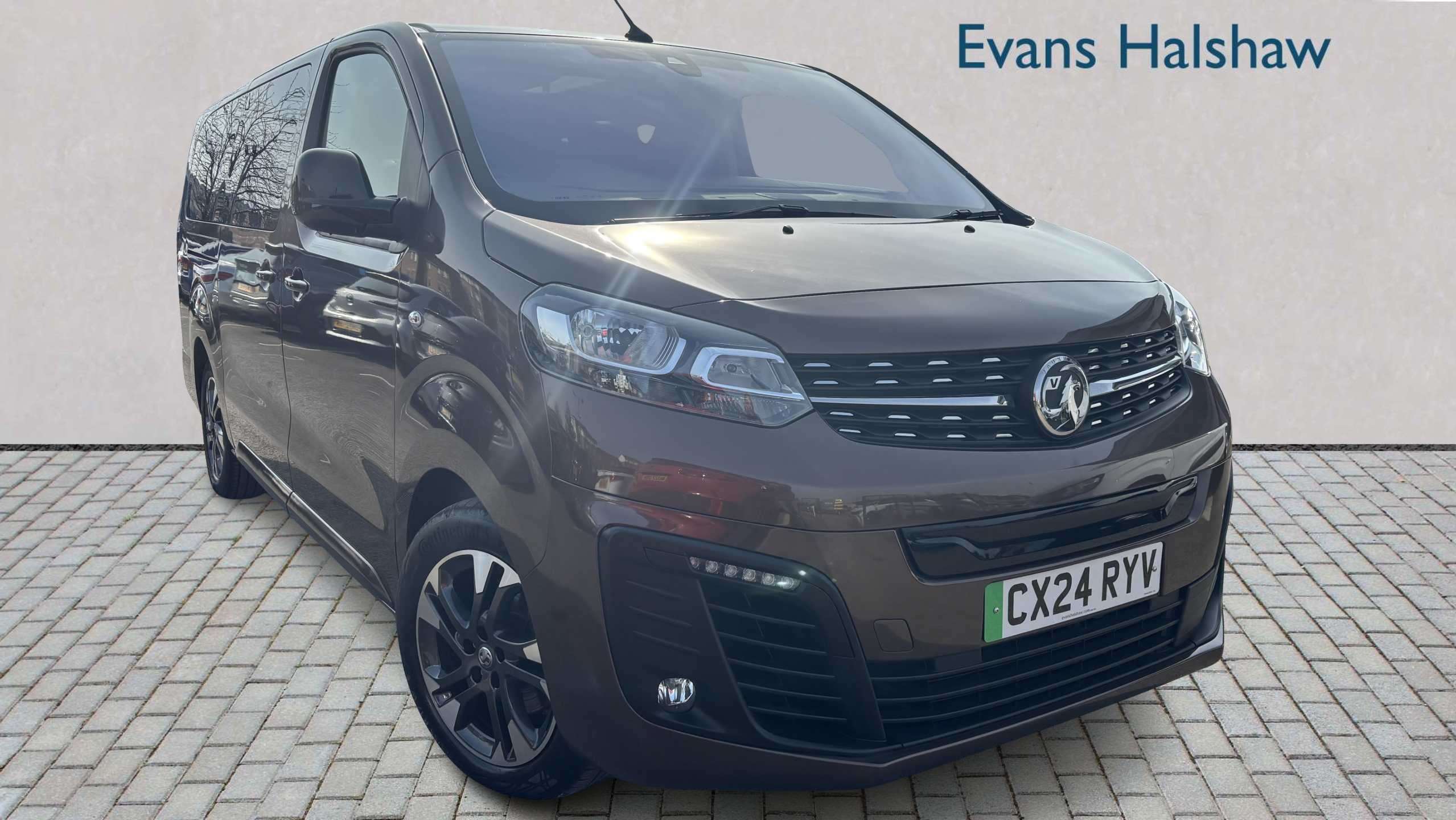 Main listing image - Vauxhall Vivaro Life-e