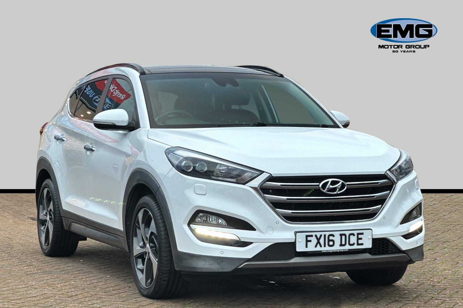 Main listing image - Hyundai Tucson