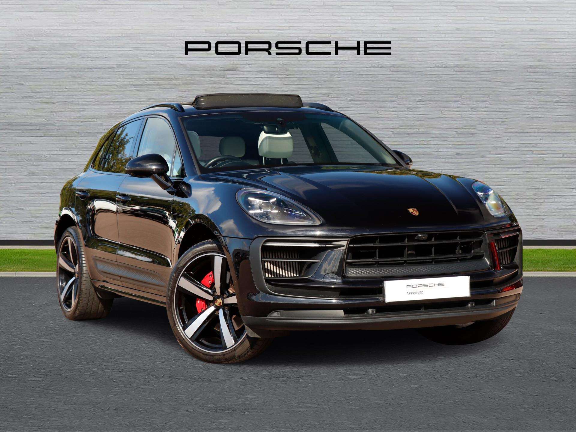 Main listing image - Porsche Macan