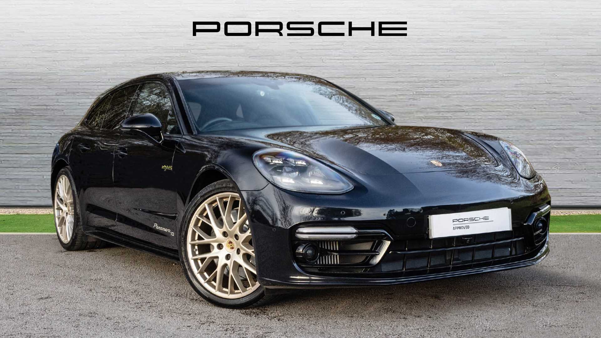 Main listing image - Porsche Panamera Sport Turismo