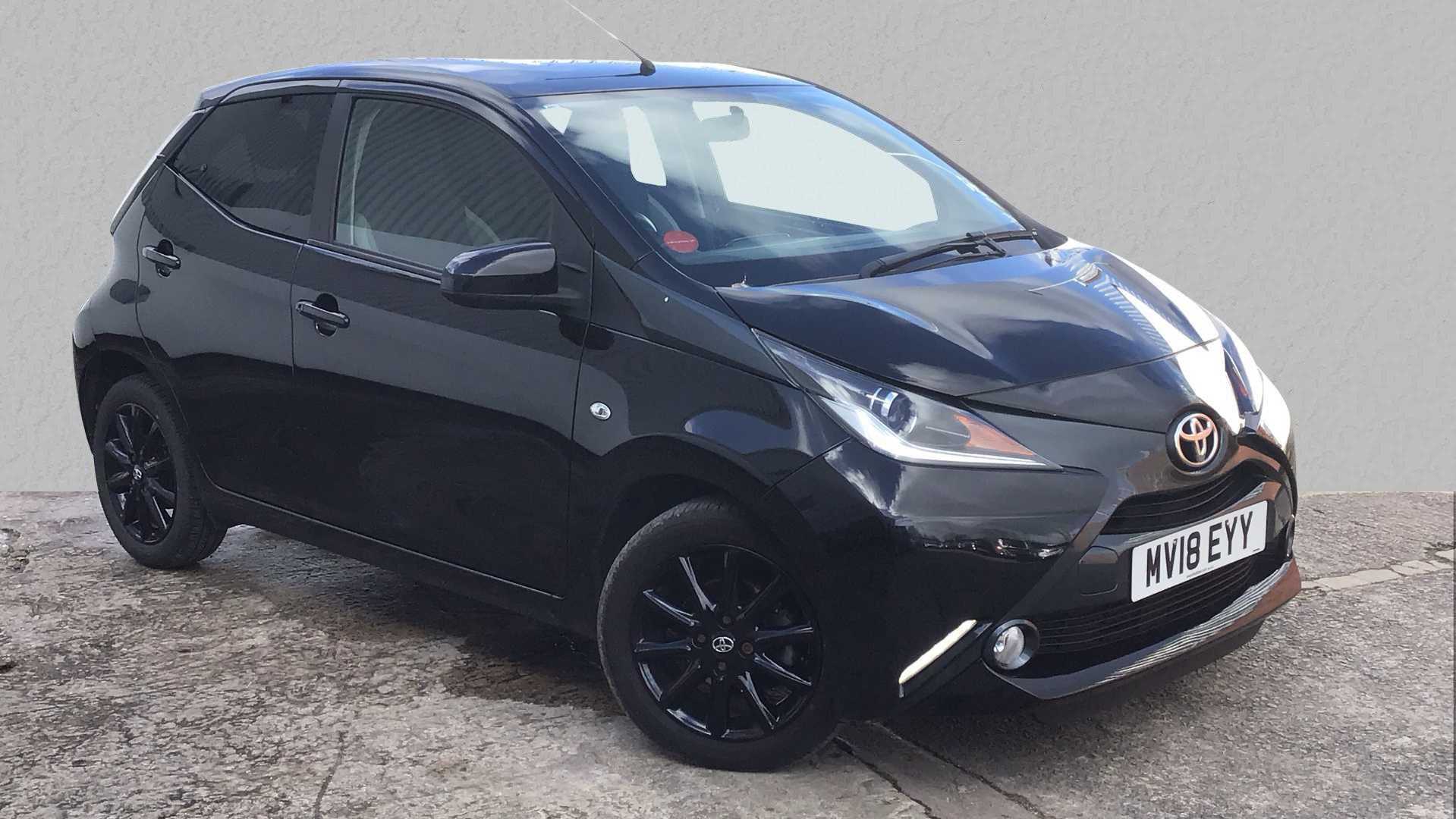 Main listing image - Toyota Aygo