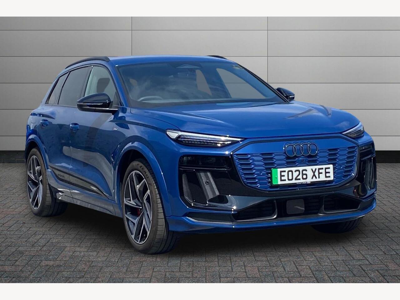 Main listing image - Audi Q6