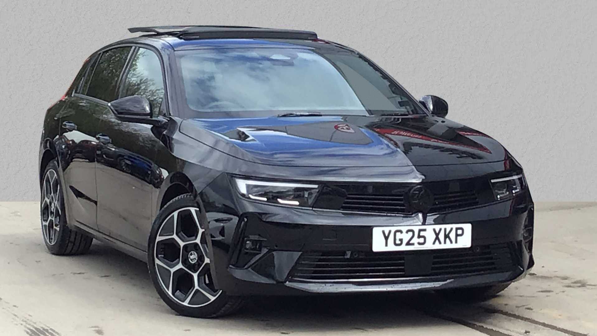 Main listing image - Vauxhall Astra