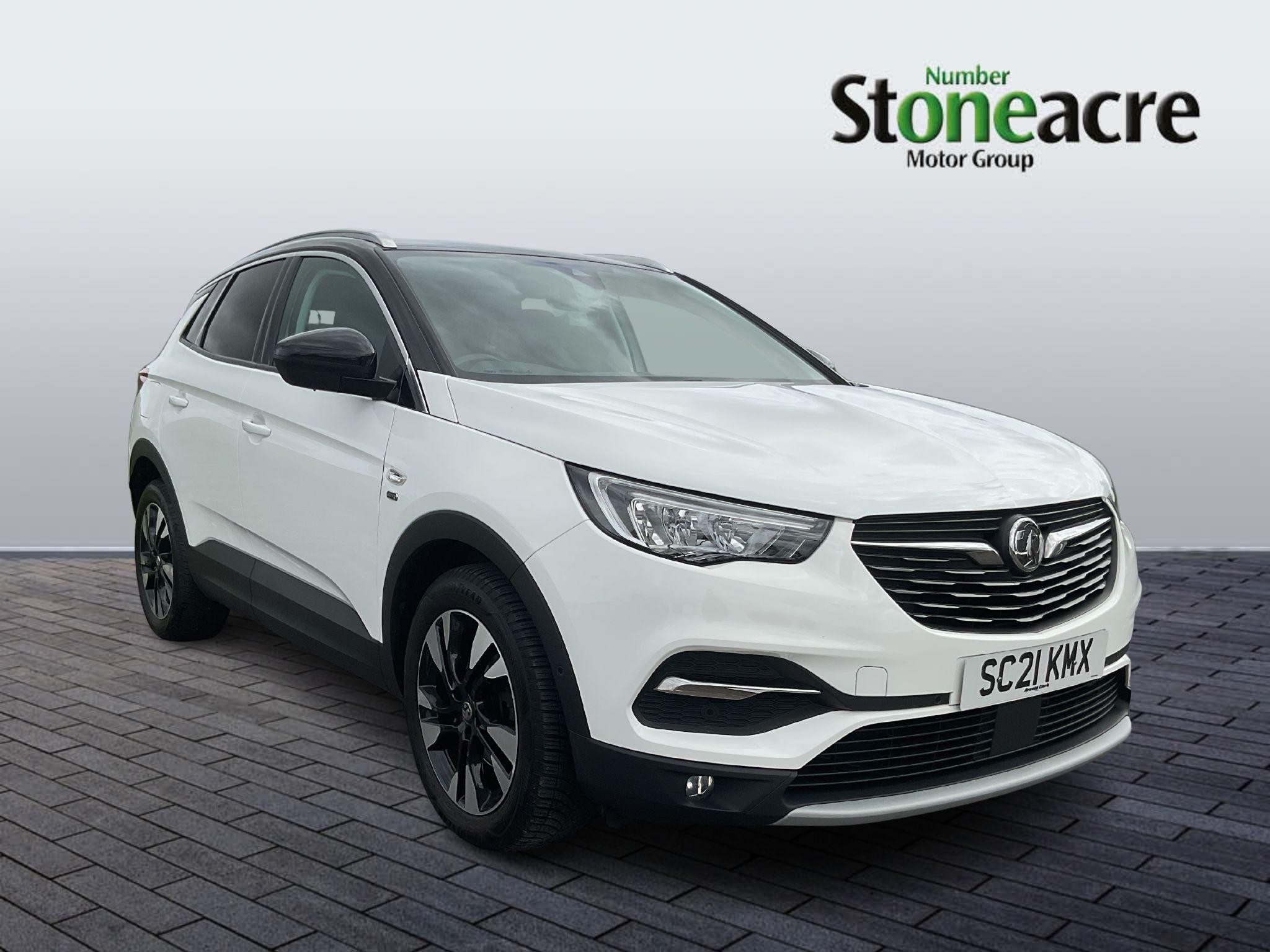 Main listing image - Vauxhall Grandland X