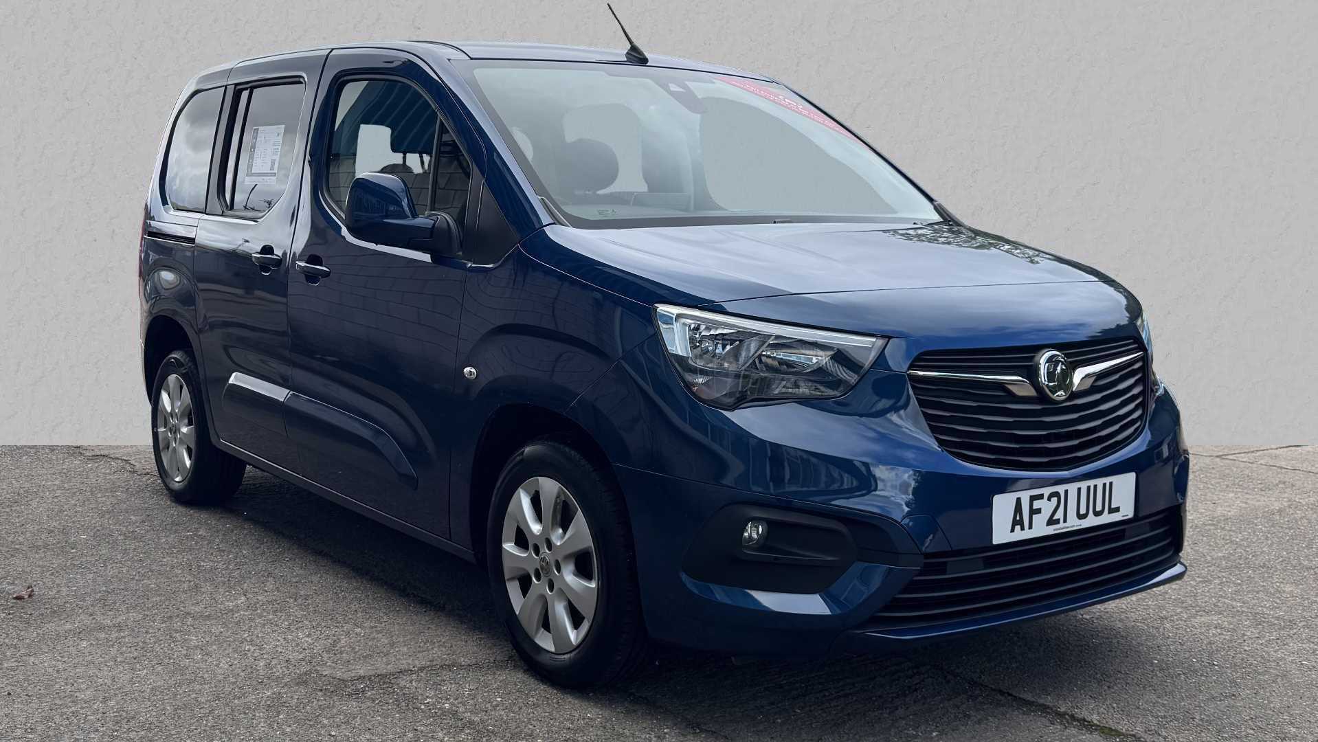 Main listing image - Vauxhall Combo Life