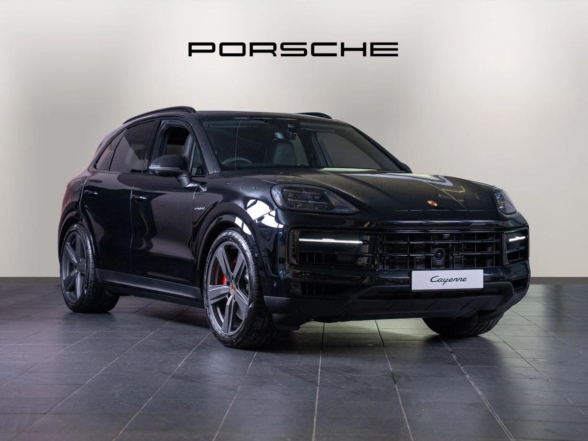 Main listing image - Porsche Cayenne