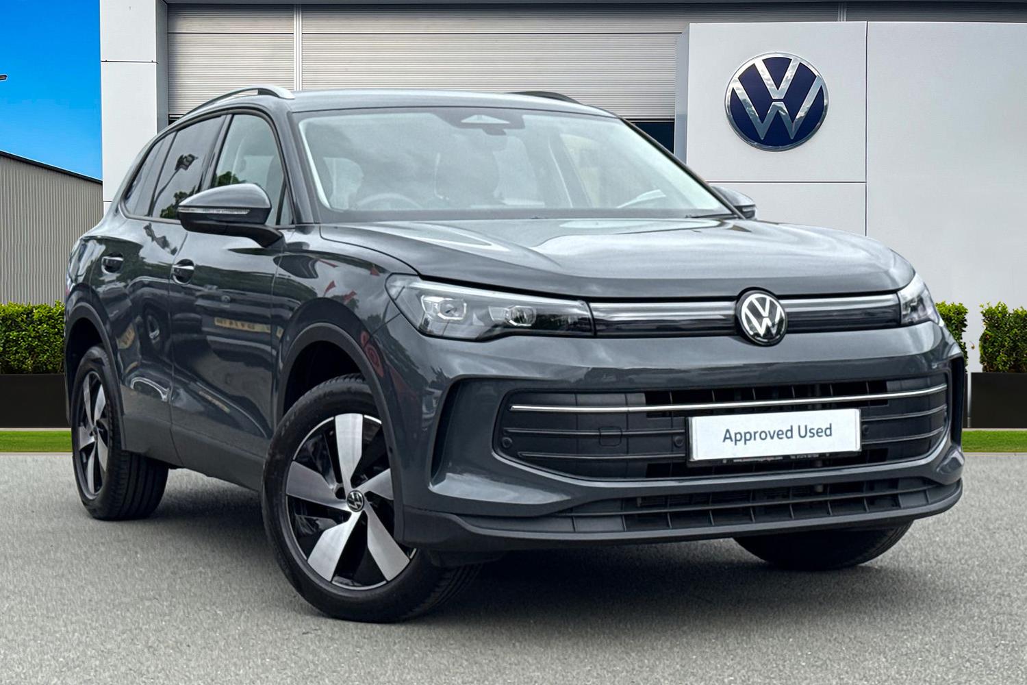 Main listing image - Volkswagen Tiguan