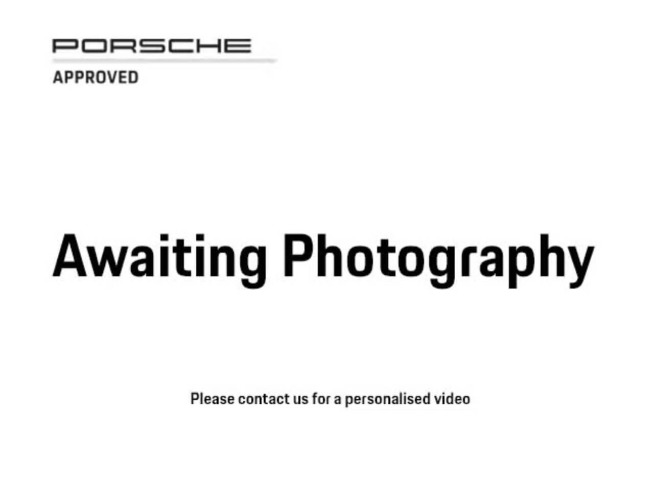 Main listing image - Porsche Macan
