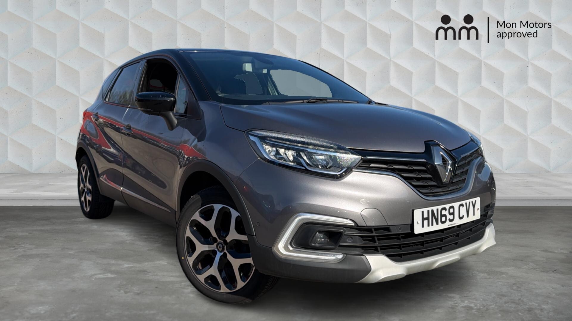 Main listing image - Renault Captur