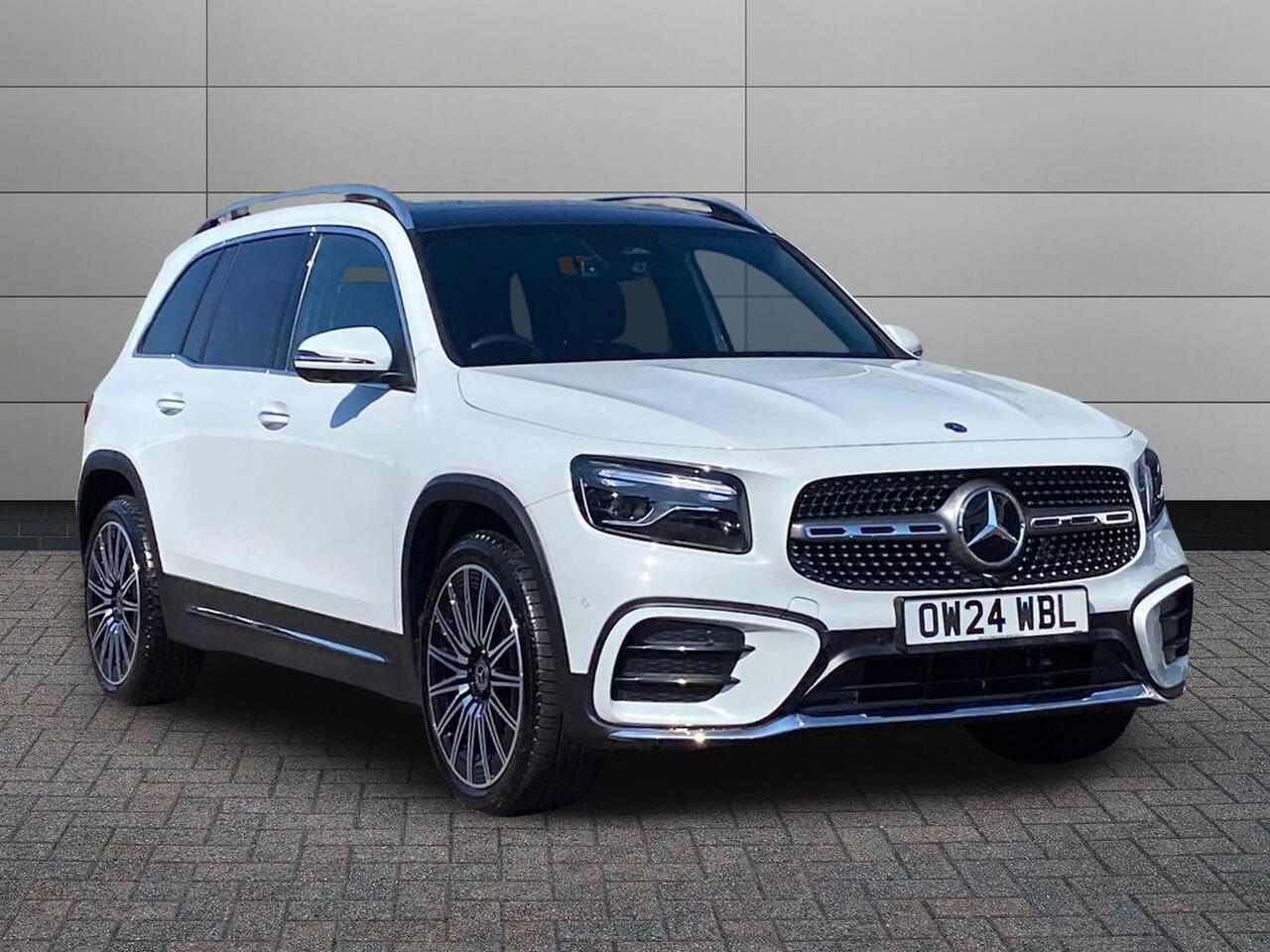 Main listing image - Mercedes-Benz GLB