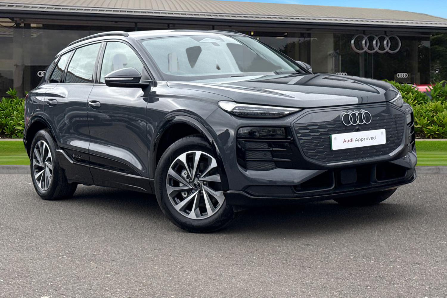 Main listing image - Audi Q6 e-tron