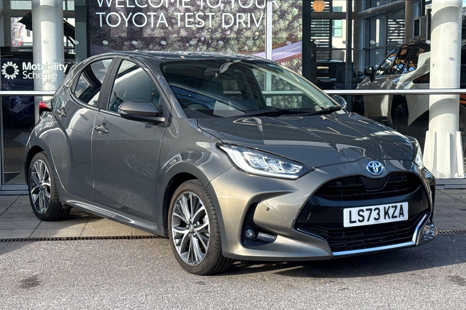 Main listing image - Toyota Yaris