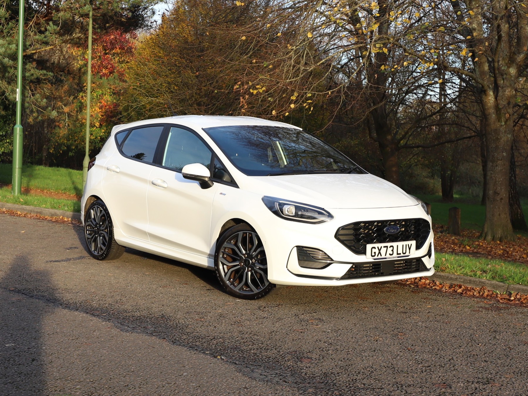 Main listing image - Ford Fiesta
