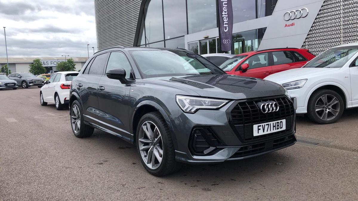 Main listing image - Audi Q3