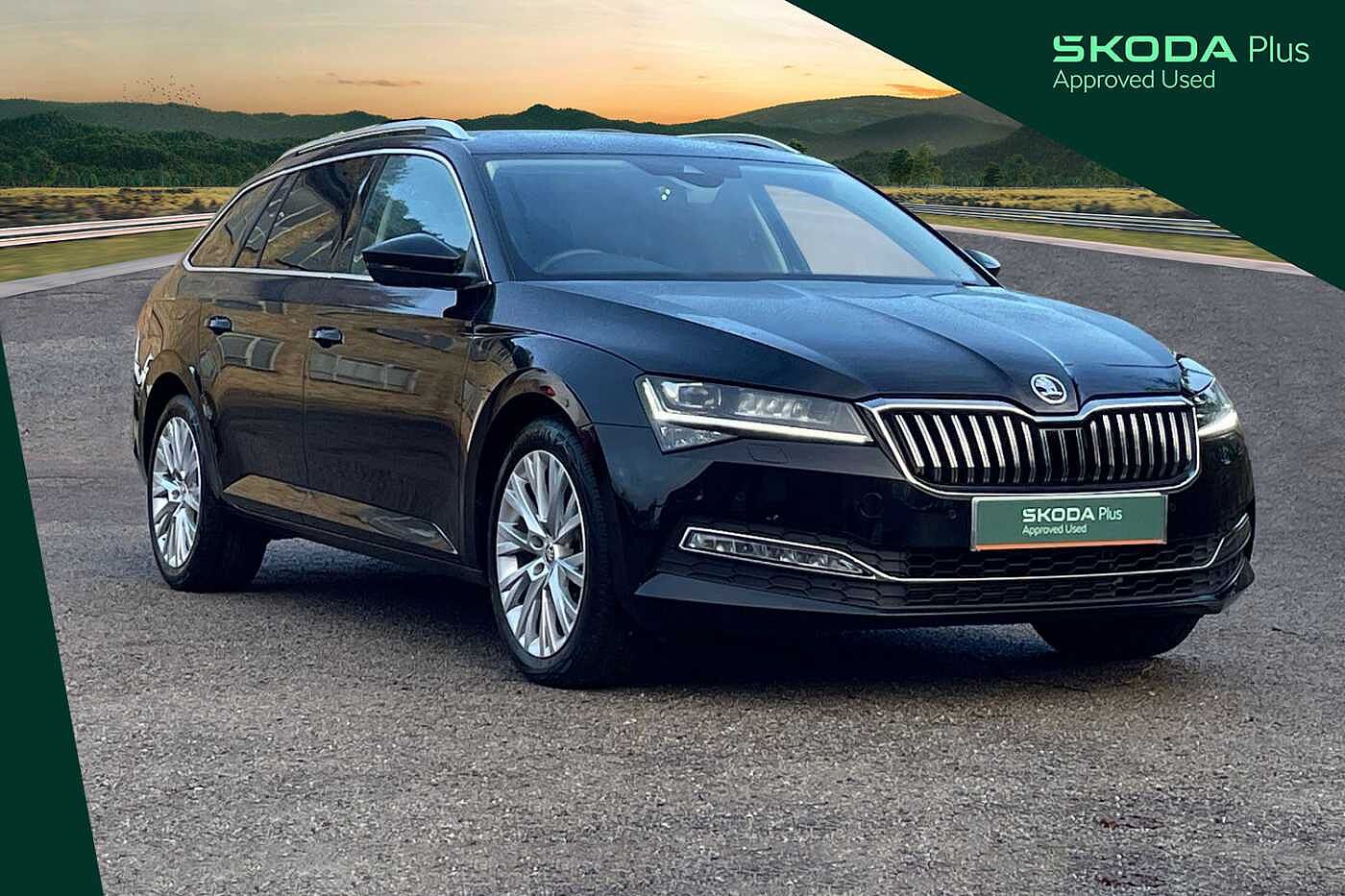 Main listing image - Skoda Superb Estate