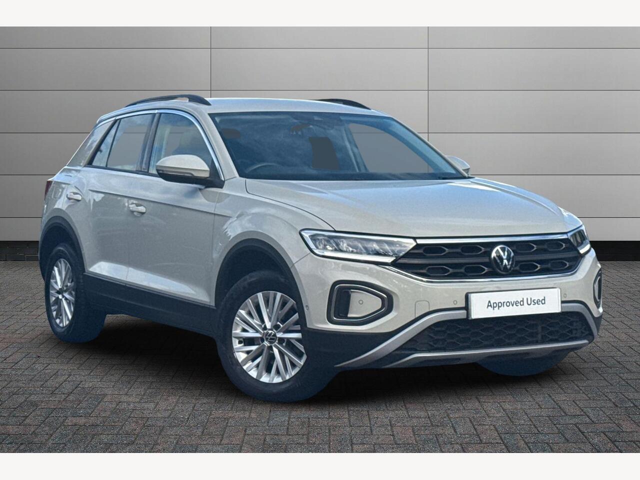 Main listing image - Volkswagen T-Roc
