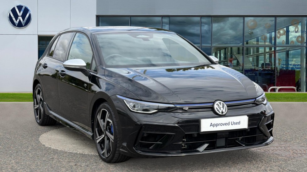 Main listing image - Volkswagen Golf