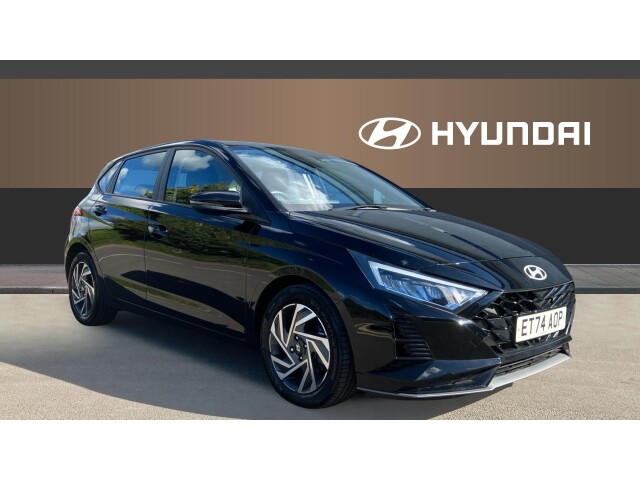 Main listing image - Hyundai i20