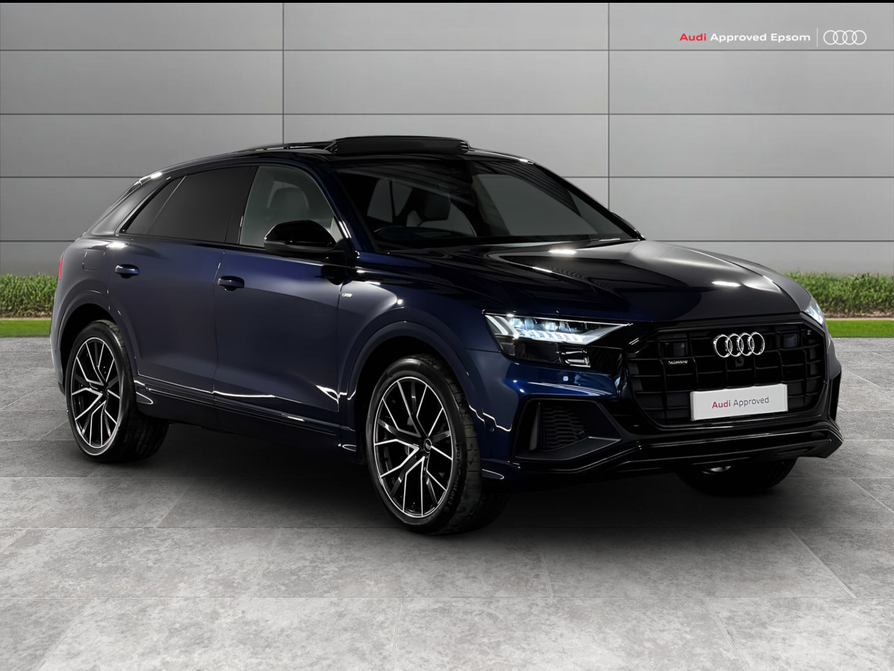 Main listing image - Audi Q8