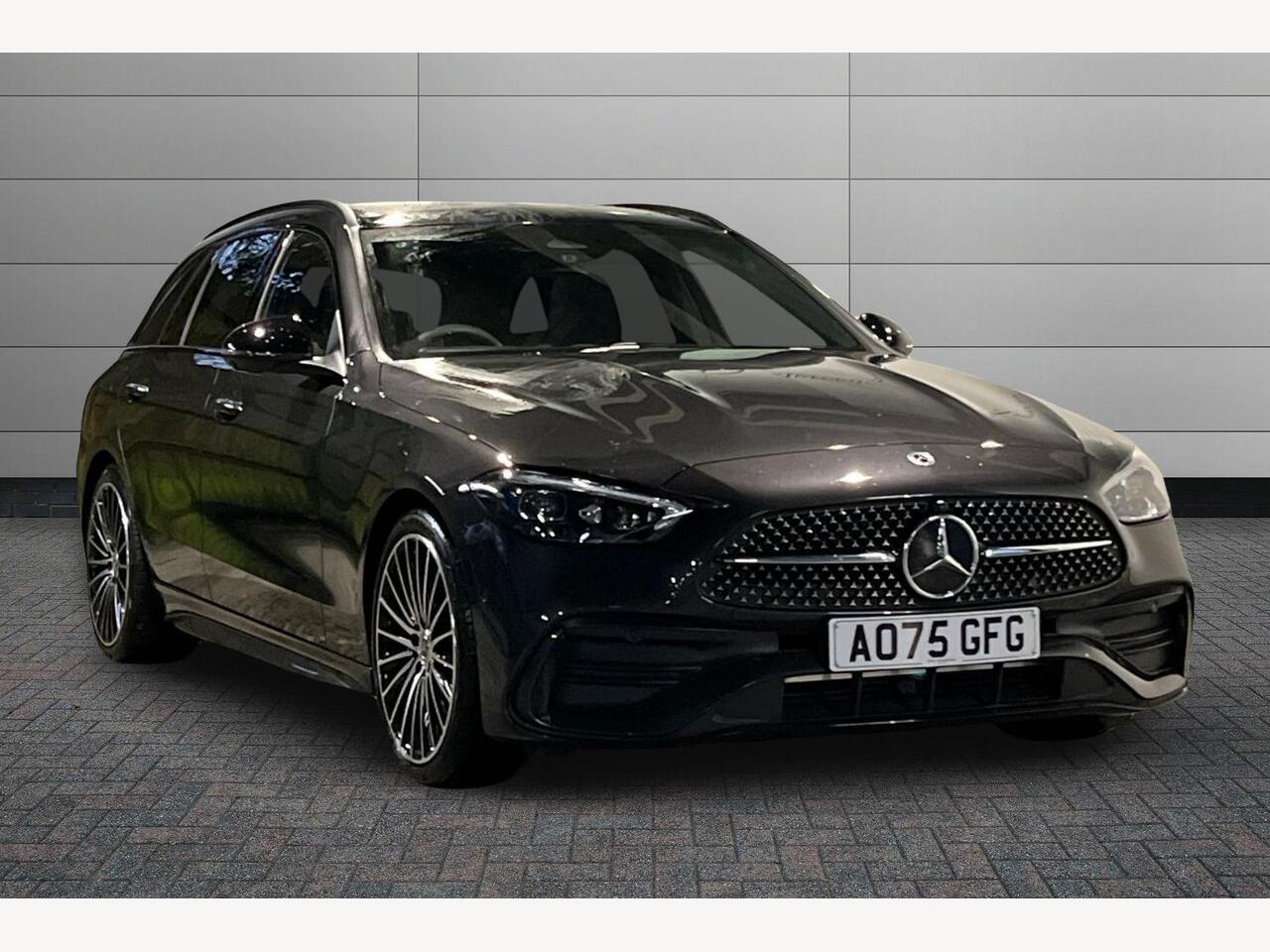 Main listing image - Mercedes-Benz C-Class Estate