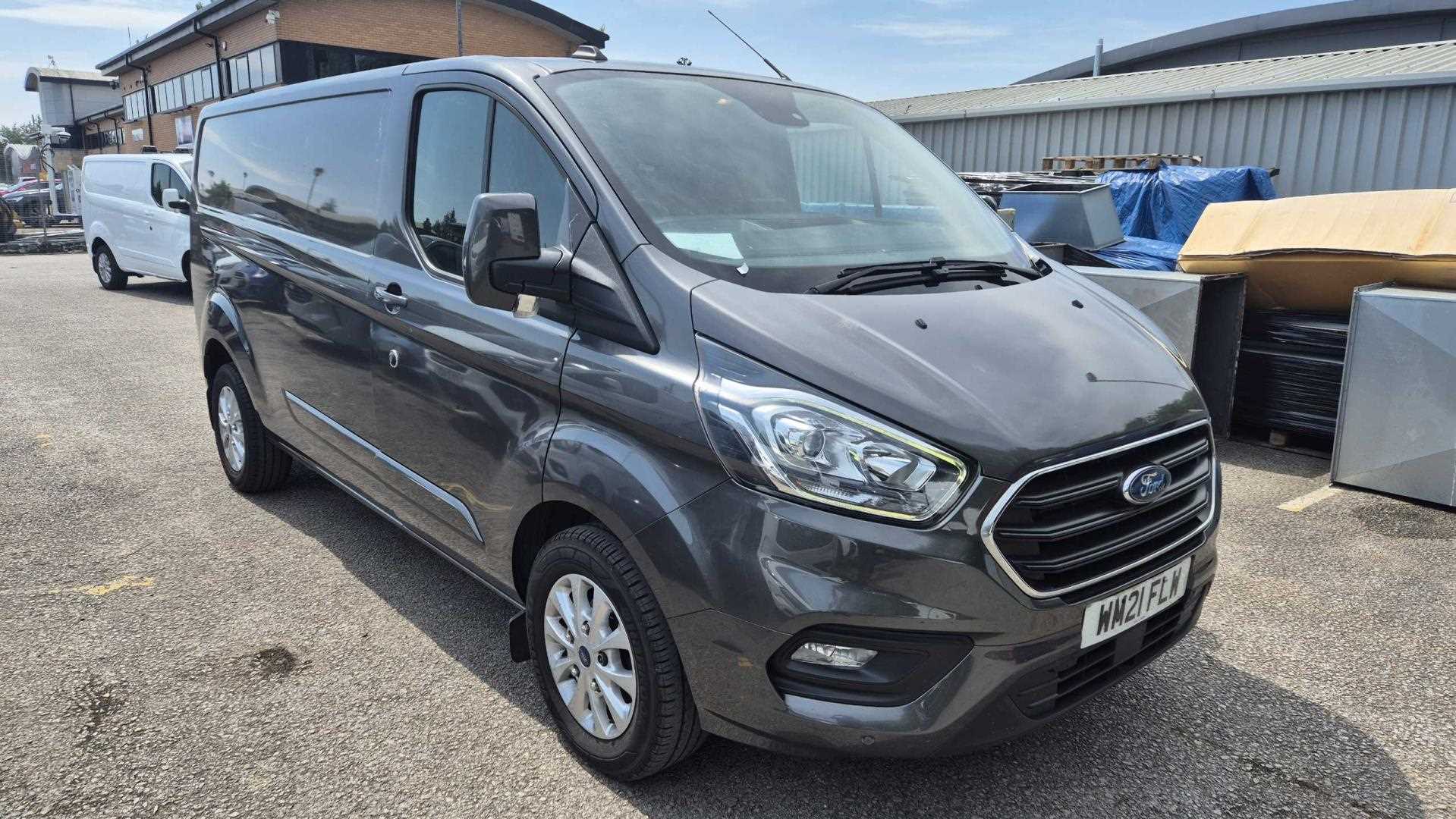 Main listing image - Ford Transit Custom