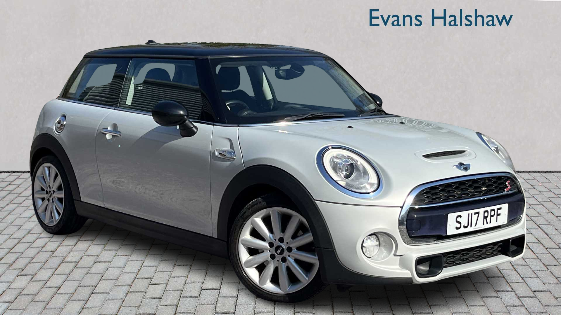 Main listing image - MINI Hatchback