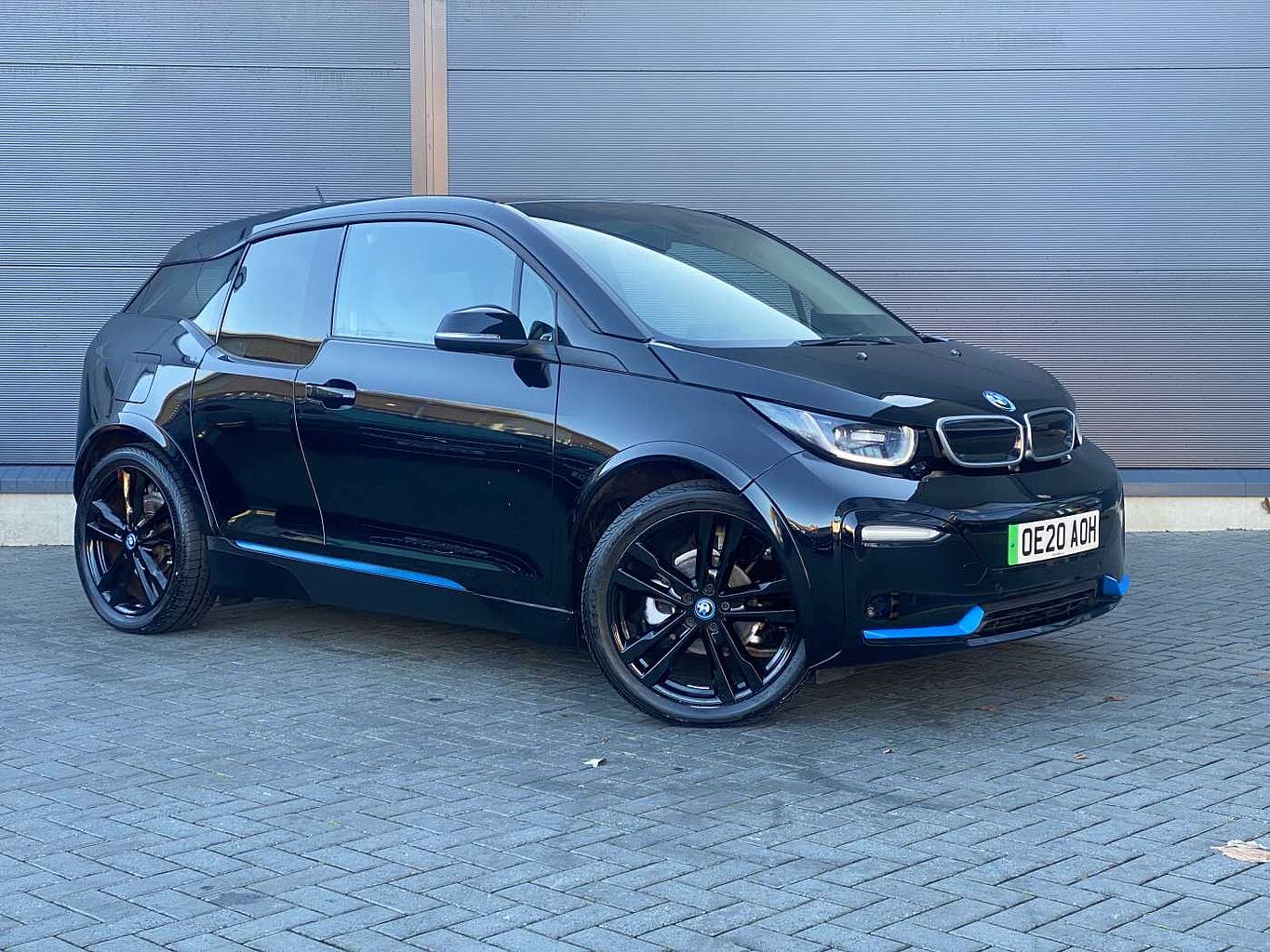 Main listing image - BMW i3