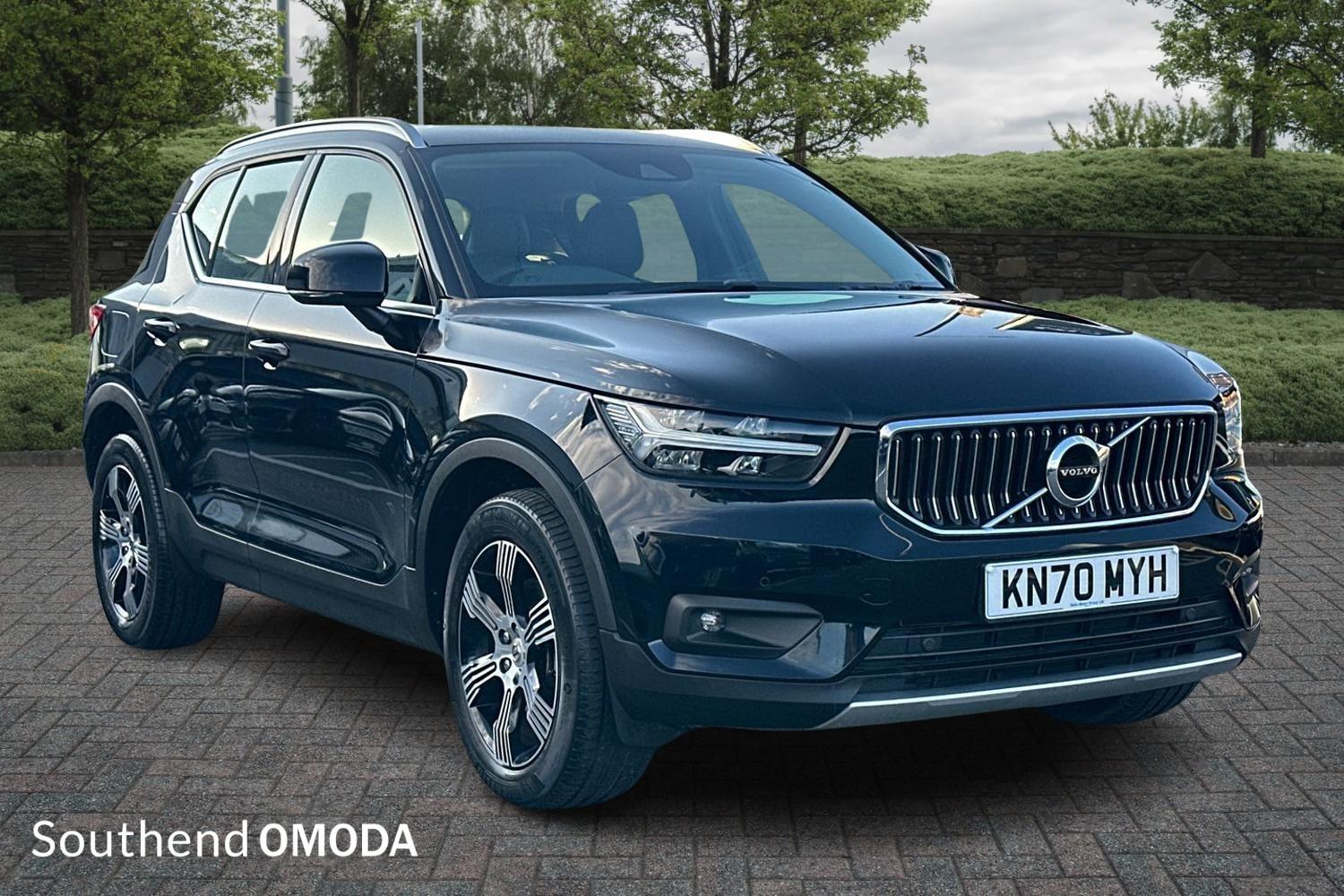 Main listing image - Volvo XC40