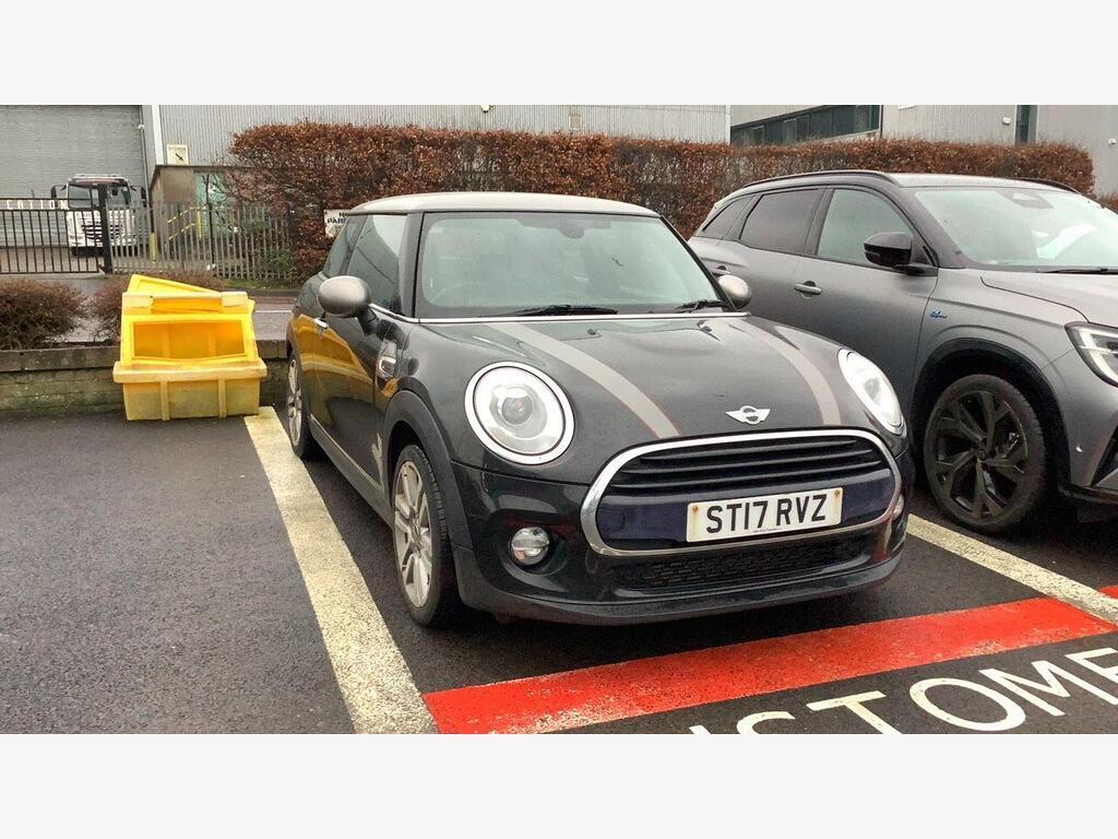 Main listing image - MINI Hatchback