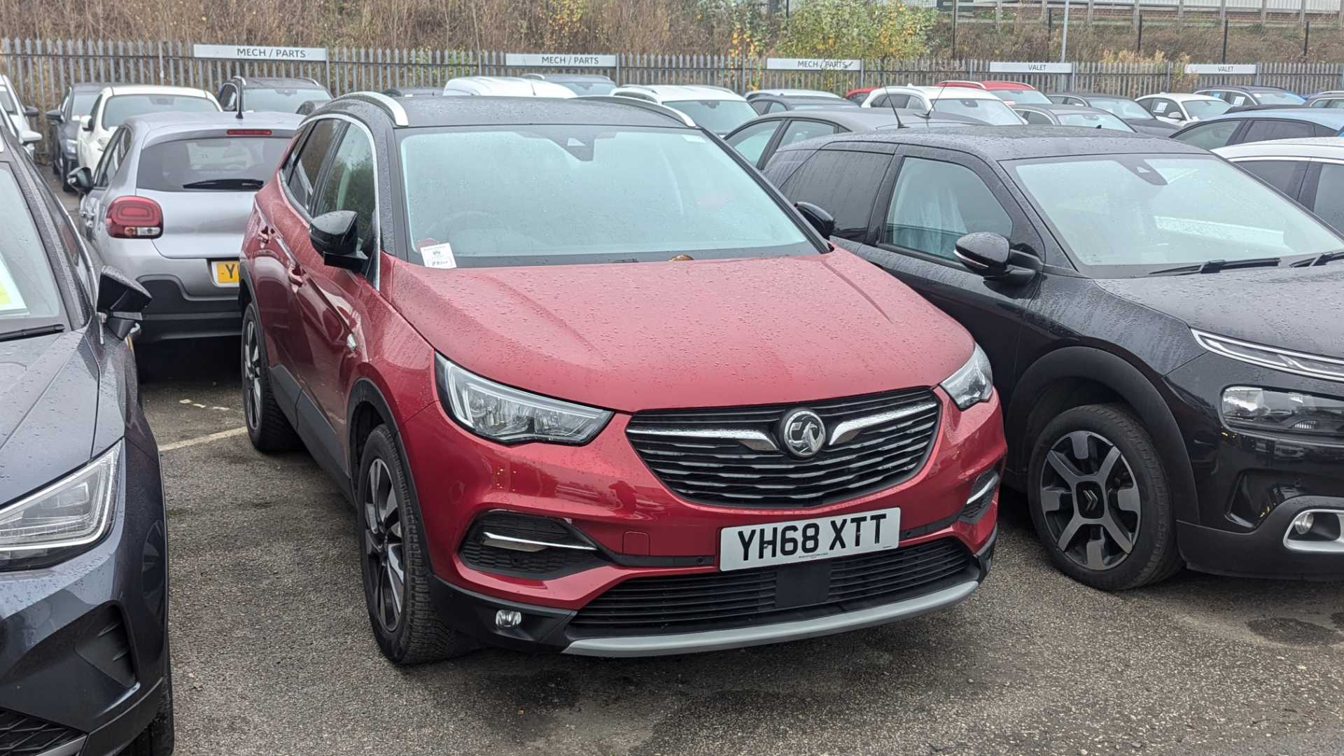 Main listing image - Vauxhall Grandland X