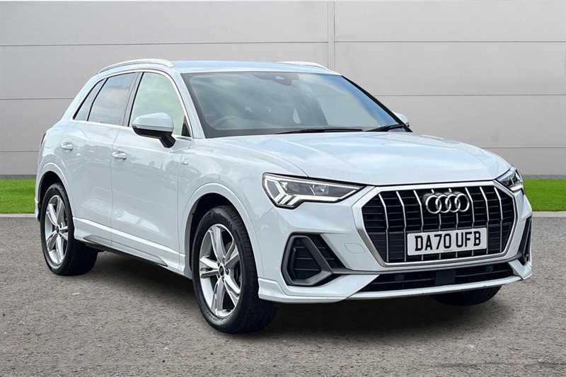 Main listing image - Audi Q3