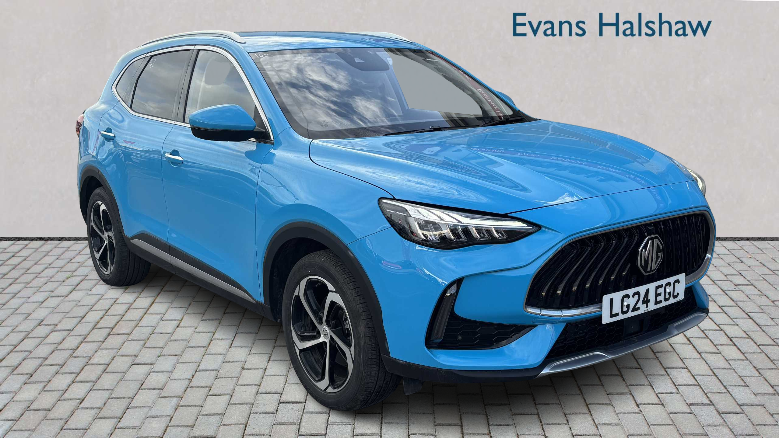 Main listing image - MG HS