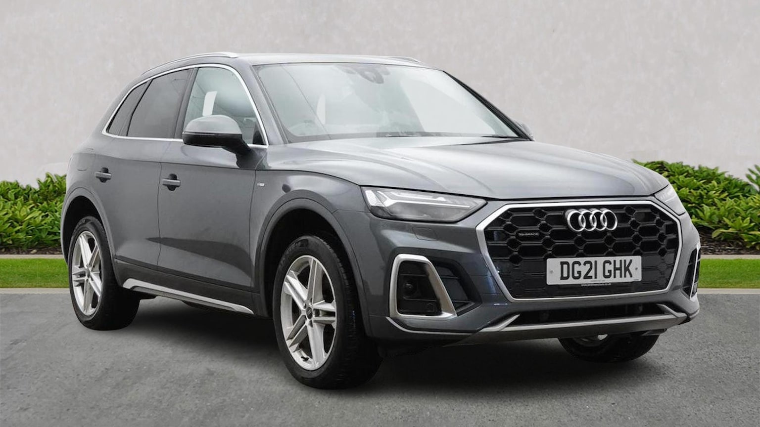 Main listing image - Audi Q5