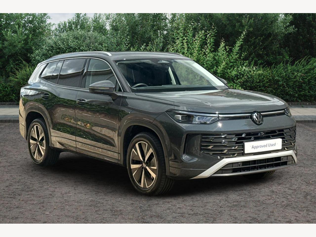 Main listing image - Volkswagen Tayron