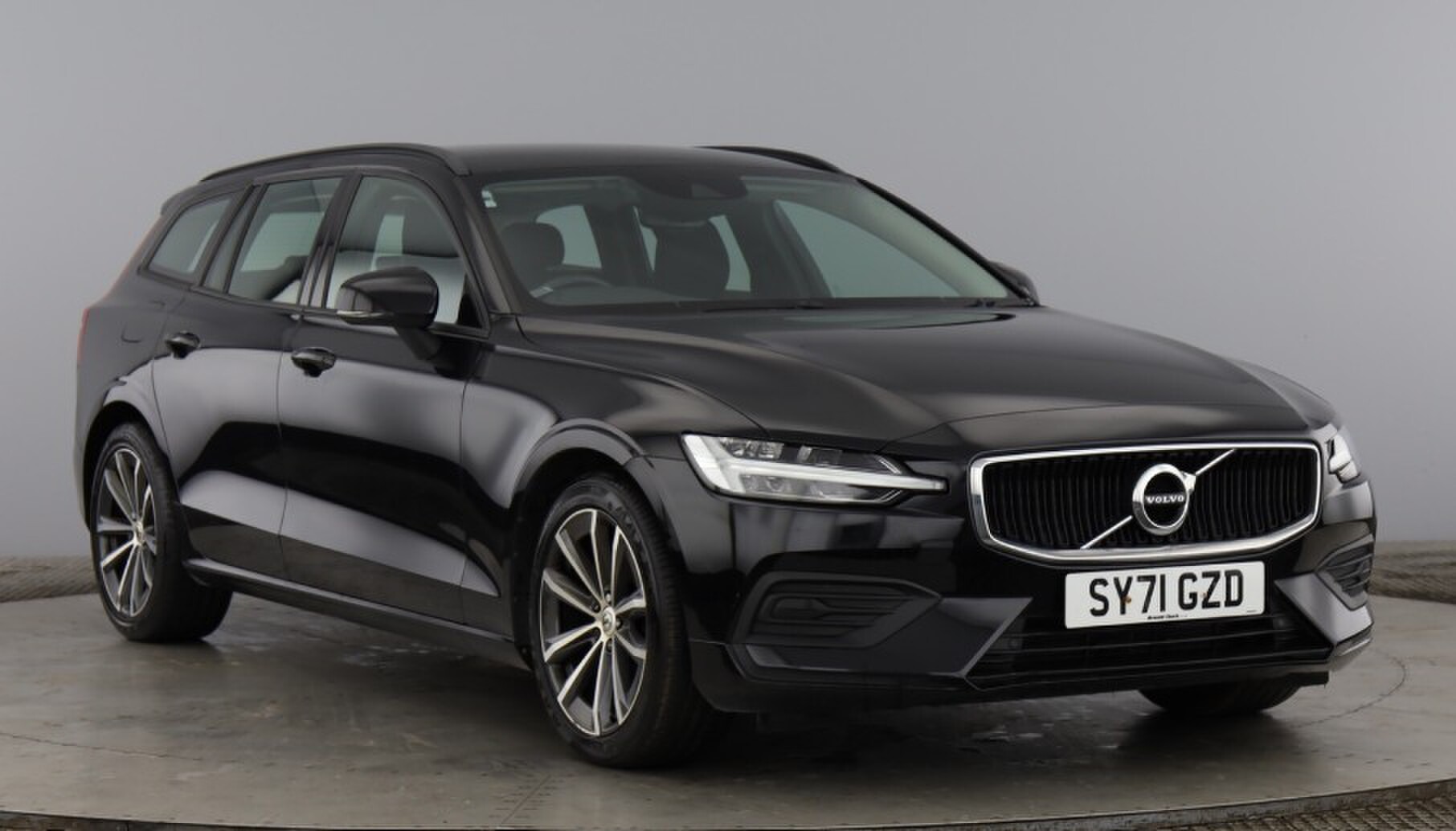 Main listing image - Volvo V60