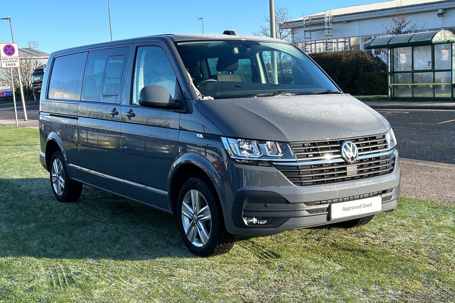 Main listing image - Volkswagen Transporter