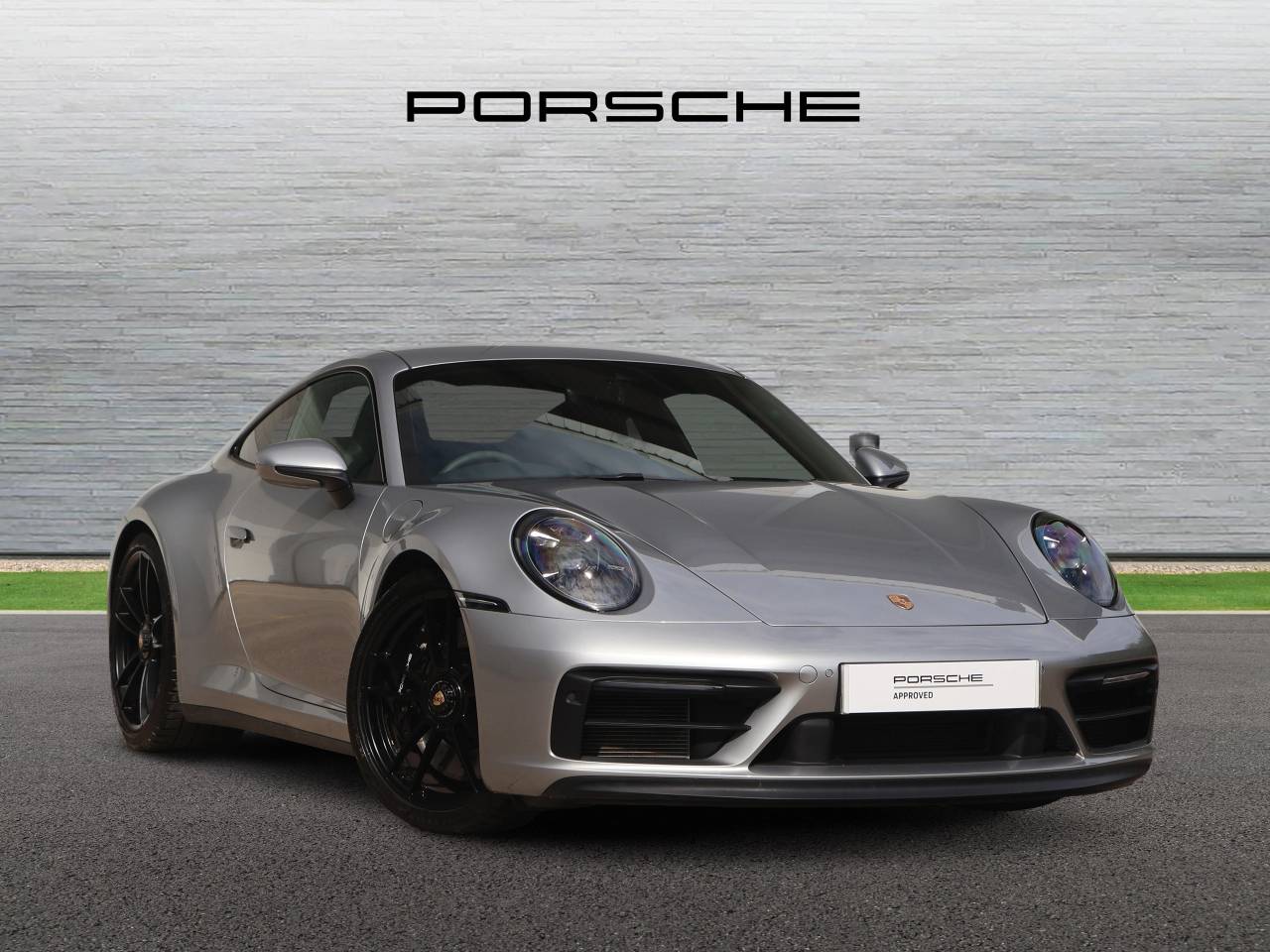 Main listing image - Porsche 911