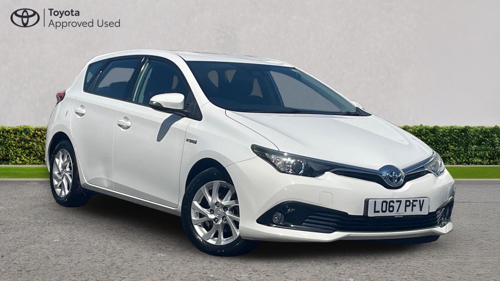 Main listing image - Toyota Auris
