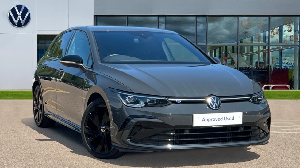 Main listing image - Volkswagen Golf