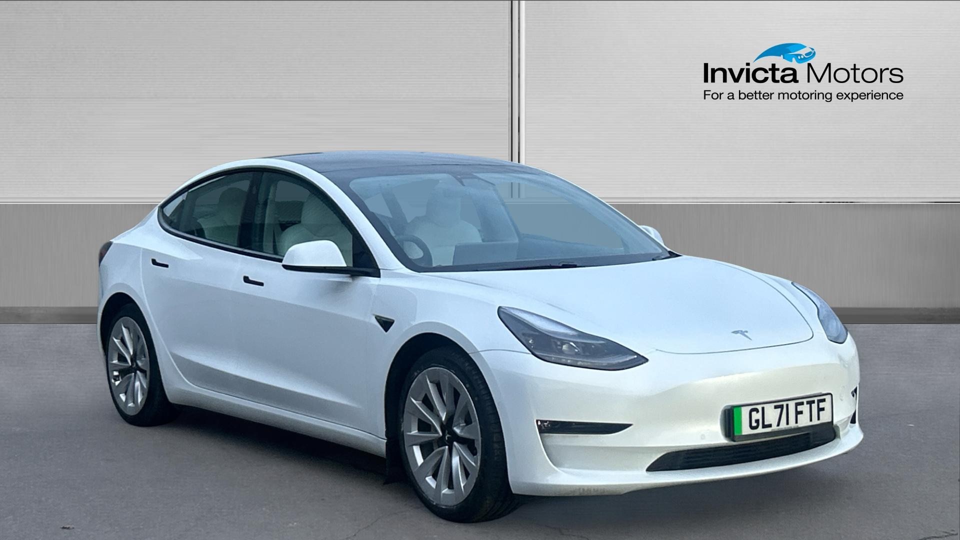 Main listing image - Tesla Model 3